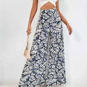 NWOT SHEIN Tall Allover Plants Print Wide Leg Pants